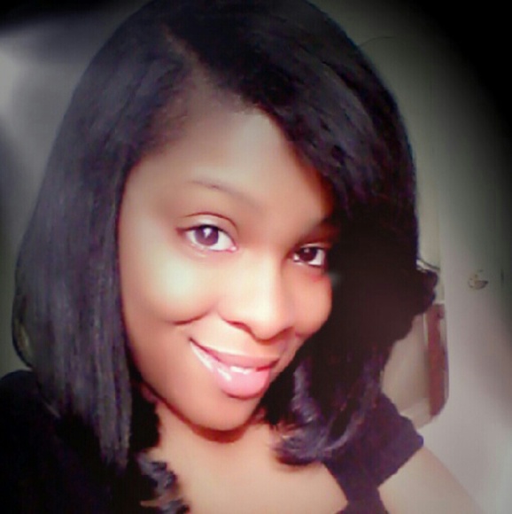 Meet your Posher, Shanice - Picture 2 of 2