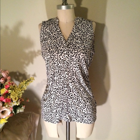 WHBM Leopard Fitted Top - Picture 2 of 4