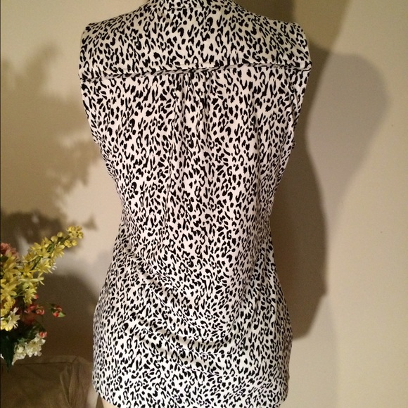 WHBM Leopard Fitted Top - Picture 4 of 4