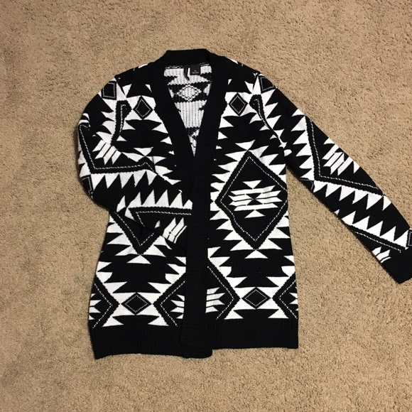 Aztec Print Cardigan