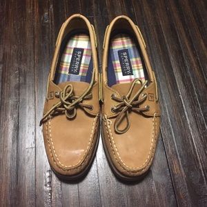 Light Brown Sperrys