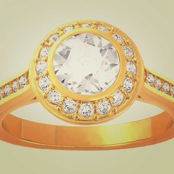 Gold Angelic Ring - Swarovski