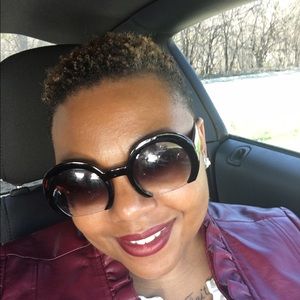 Meet your Posher, Brandy