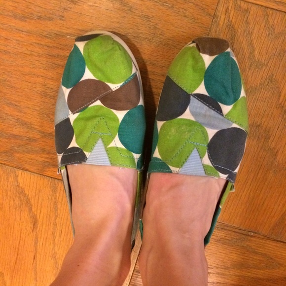 TOMS