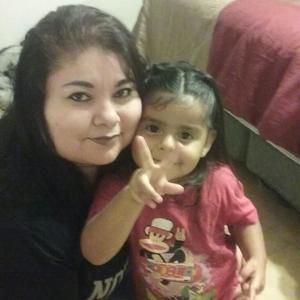 Meet your Posher, Ofelia