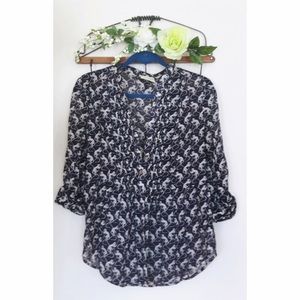 NWOT patterned Anthro button down!