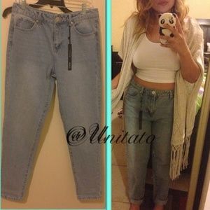 Mom jeans by forever21 light wash