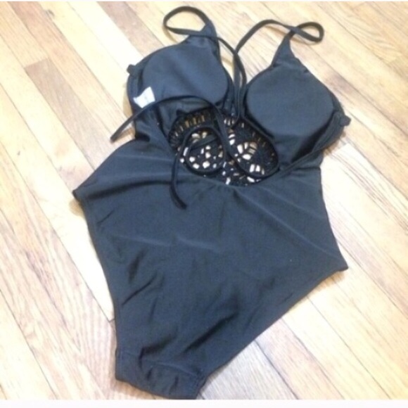 Black One Piece Crochet Cutout Swimsuit - Picture 3 of 3