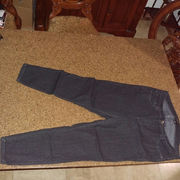 Black Skinny Jeans