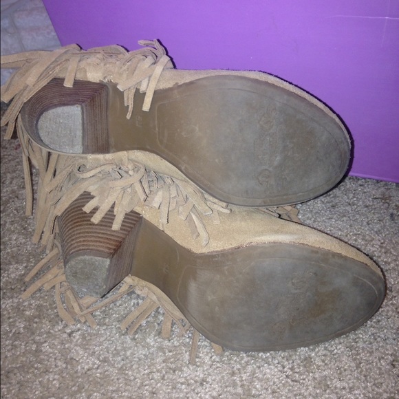 Fringe booties - Picture 3 of 4