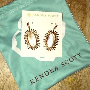 Kendra Scott Mariah earrings