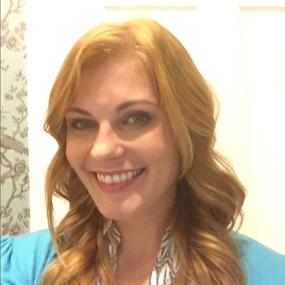 Meet your Posher, Alli