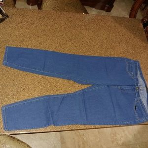 Light Wash Skinny Jeans