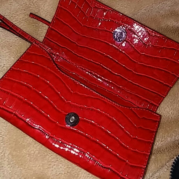 GUESS new - Picture 3 of 4