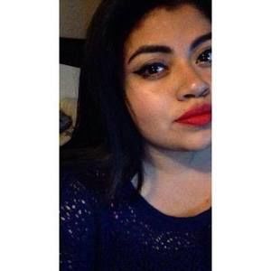 Meet your Posher, Iris