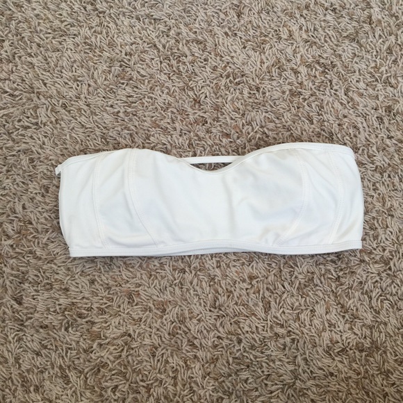 nwot strapless white bikini top