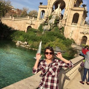 Meet your Posher, Angela