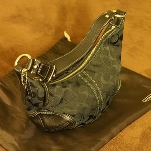 Coach hobo shoulder bag