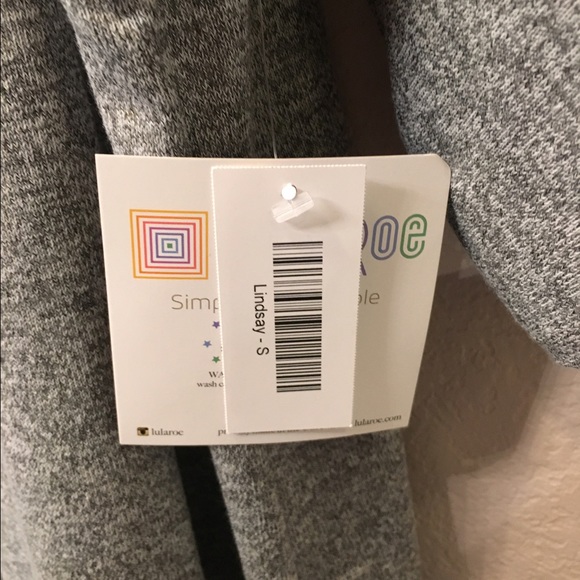 NWT LuLaRoe Lindsay size Small - Picture 2 of 4