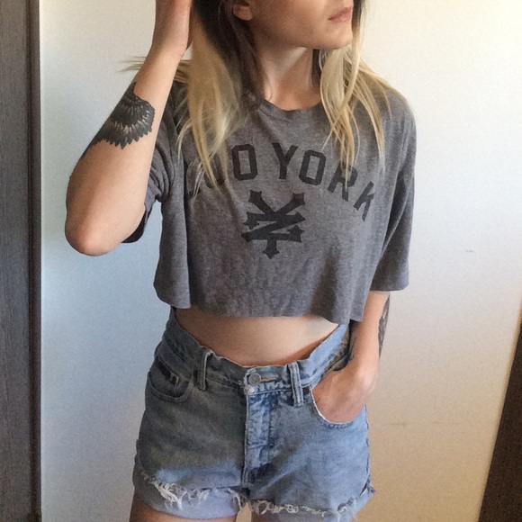 Vintage Tops - 💔BUNDLED💔90's Vintage - Zoo York Croptop