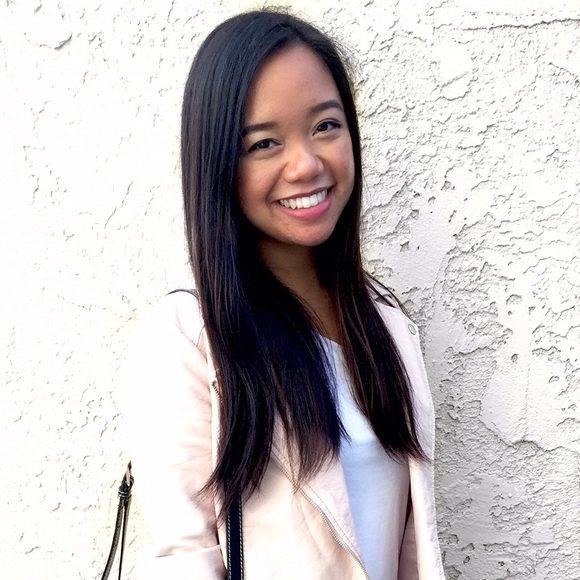 Meet your Posher, Audrie - Picture 1 of 1