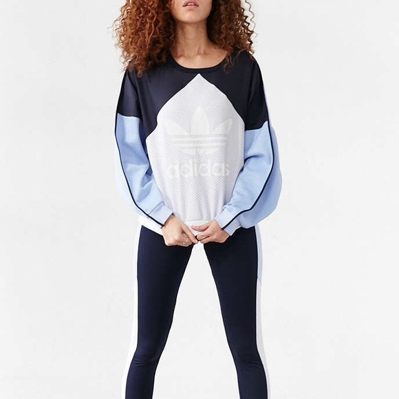 NWT adidas Originals Helsinki Crew-Neck Sweatshirt