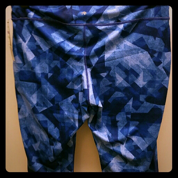 Women's Plus-sized Athletic Wear