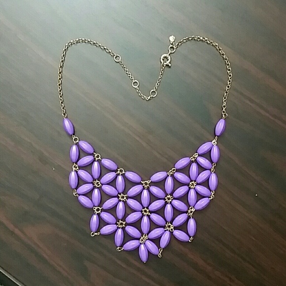 J. Crew style statement necklace