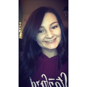 Meet your Posher, Kaitlyn