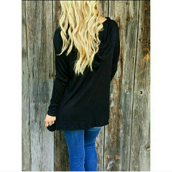 ⭐NEW! Black Lace Up Hooded Tunic - Picture 2 of 2