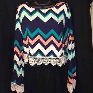 Long sleeve crop top