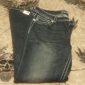 Miss Me mid-rise skinny jeans