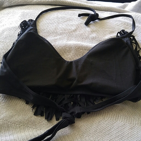 ❌❌SOLD❌❌BNWT Black fringe Bikini! - Picture 4 of 4