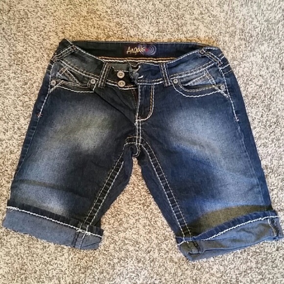 Angels Bermuda shorts size 3