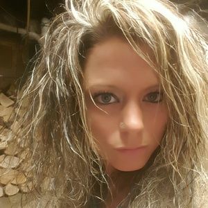 Meet your Posher, Shena