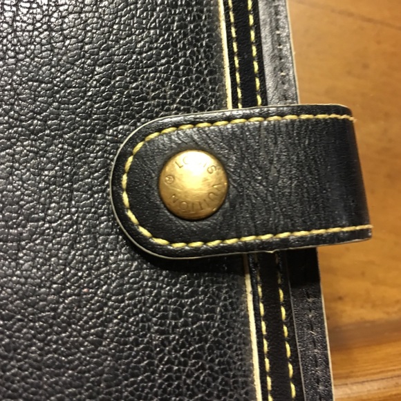 Louis Vuitton PM Agenda - Picture 2 of 4