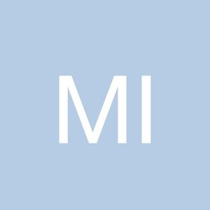 Meet your Posher, Mia