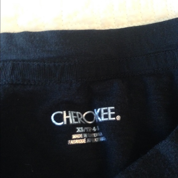 Little girl bundle (both from target)๐ - Picture 3 of 3