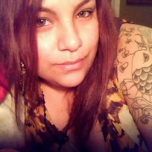 Meet your Posher, Lorena