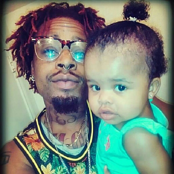 Meet your Posher, Chloe - Picture 4 of 4