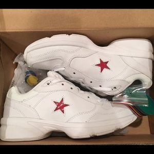 White Converse Team Challenge OX