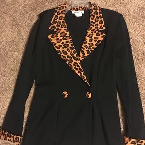 Vintage blazer with leopard details