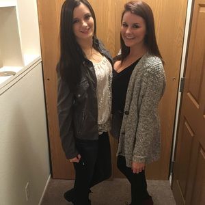 Meet your Posher, Alexis