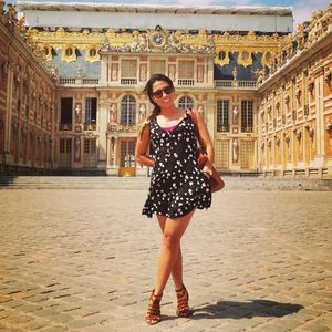 Meet your Posher, Victoria