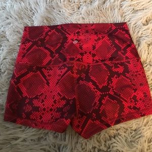 Lululemon Shorts - Excellent condition