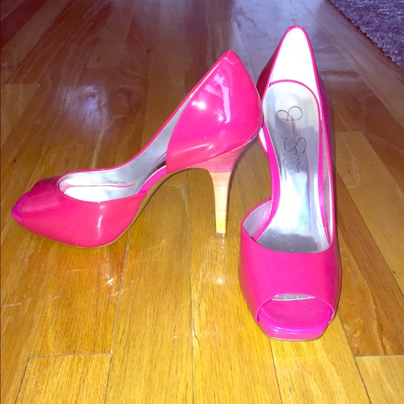 Jessica Simpson Hot Pink Patent Leather Pump