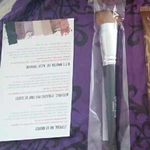 Liquid Foundation Brush