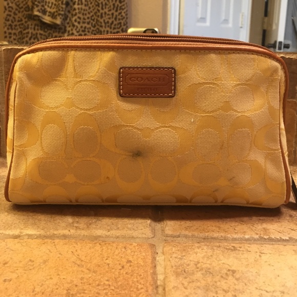 Coach make-up bag