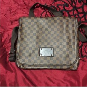 Louis Vuitton look alike messenger bag