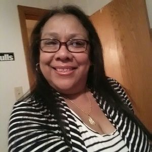 Meet your Posher, Yolanda